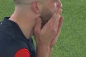 這就是足球！維京時隔34年再奪挪超冠軍，隊長熱淚盈眶