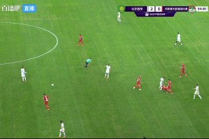 雙方發(fā)生沖突，達(dá)萬和河南助教各染一黃