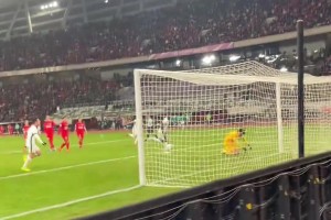 國安是冠軍！場邊感受國安打進鎖定勝局的一球