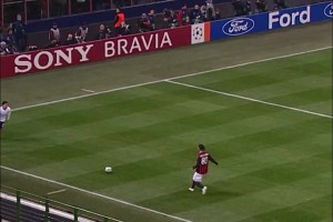 小羅在09年面對(duì)皇馬時(shí)的精彩瞬間