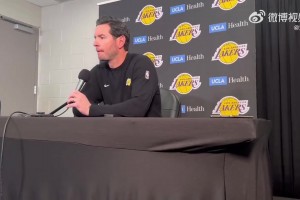 雷迪克：某種程度上說，我慶幸老詹這個紀(jì)錄終結(jié)了，終于不用討論