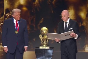 國際足聯(lián)官方：特朗普獲得首屆國際足聯(lián)和平獎！