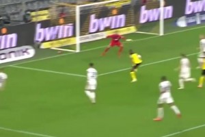 各慶祝各的！名場(chǎng)面：哈蘭德多特時(shí)期的爆射絕殺！