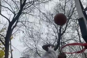 模仿到精髓了！外網(wǎng)網(wǎng)紅：懷念以前飛天遁地的莫蘭特！