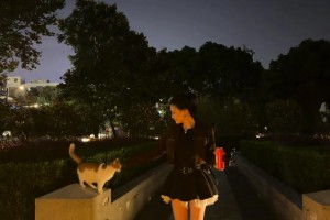 美美美~范志毅女兒這穿搭有點(diǎn)好看，不得不說基因確實(shí)強(qiáng)大~