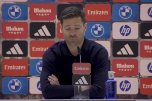 阿隆索賽后激情噴裁判：裁判的表現(xiàn)簡直讓我們抓狂，太糟糕了！